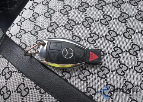 2004 Mercedes-Benz C 320 4Matic из США, поврежденный, VIN WDBRF84J54F448386